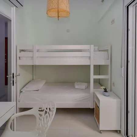 Seaview Oasis 2 Bd Boutique Floor1 * Ираклион